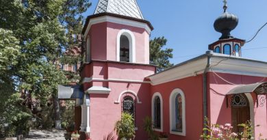 Экскурсии в Топловский женский монастырь из Ялты 2024