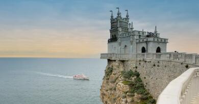 Экскурсия из Ялты: Морская прогулка к Ласточкино гнездо без высадки фото 16353