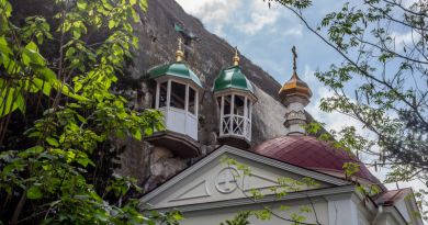 Авто-пешеходная экскурсия из Ялты (фото 2)