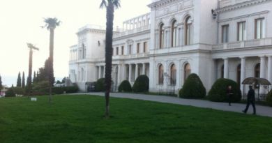 Экскурсии в Крестовоздвиженский храм из Ялты 2019 Экскурсии в Крестовоздвиженский храм из Ялты 2019
