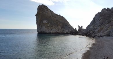 Экскурсии в `скала Дива` из Ялты